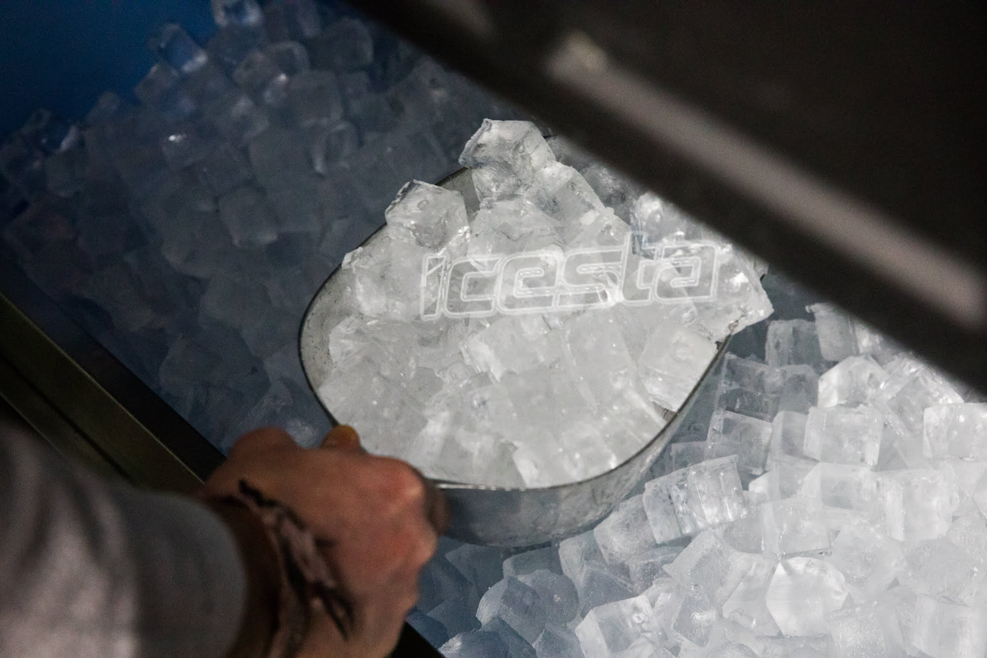 Studi Kasus: Pabrik Es Batu Guangzhou 40Ton dengan Sistem Pengepakan & Pengiriman Otomatis Terintegrasi